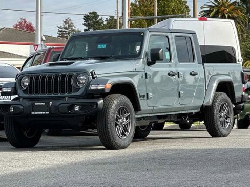 New 2026 Jeep Gladiator Sport image 8