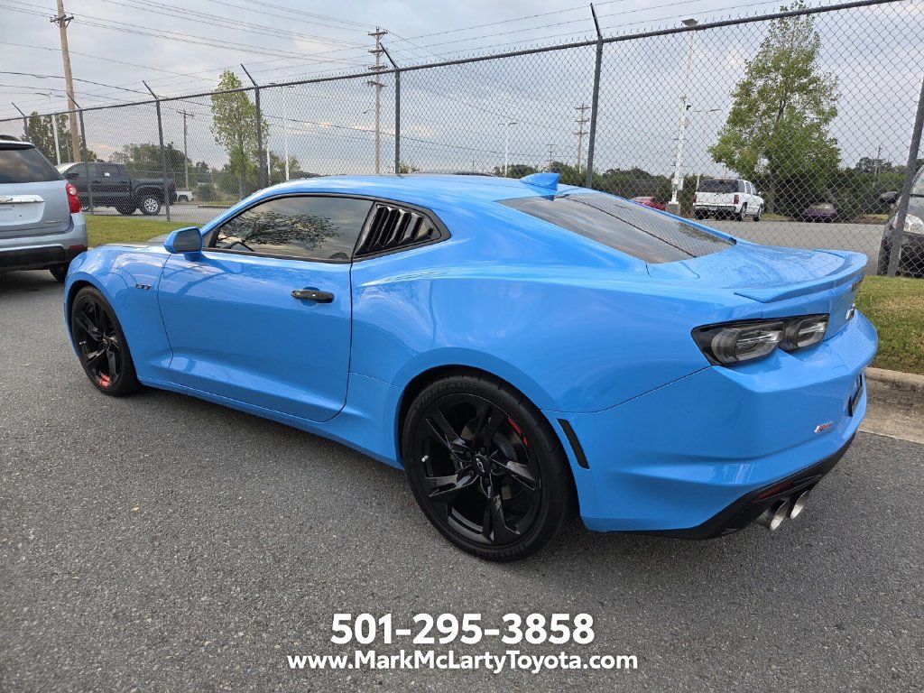 Used 2022 Chevrolet Camaro LT w/ RS Package RWD image 5