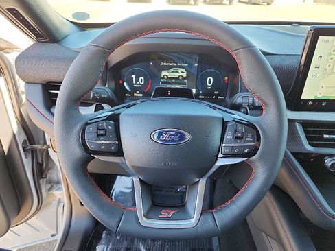 New 2026 Ford Explorer ST w/ Sun And Sound Package image 18