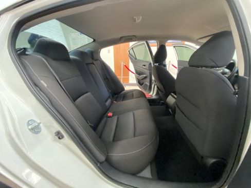 Used 2019 Nissan Altima 2.5 S FWD image 16