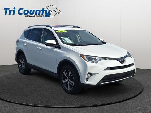 Certified 2018 Toyota RAV4 XLE AWD/4WD image 1