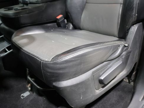 Used 2018 RAM 1500 Express w/ Black Ram 1500 Express Group AWD/4WD image 10
