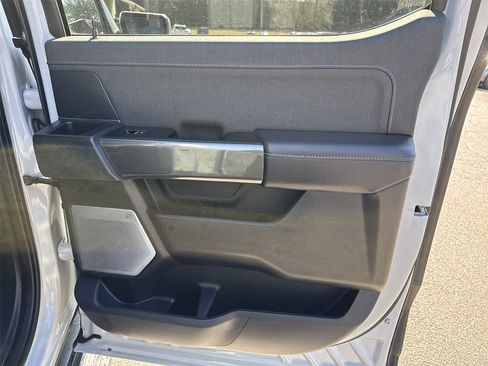 Used 2023 Ford F150 Lariat w/ Equipment Group 502A High image 16