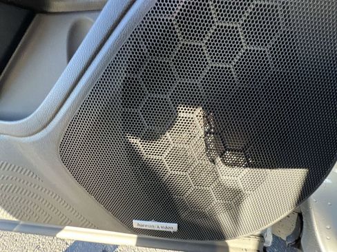 New 2025 Subaru Forester Limited image 25