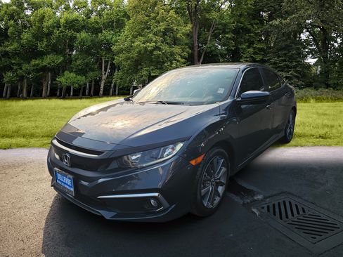 Used 2019 Honda Civic EX-L image 3