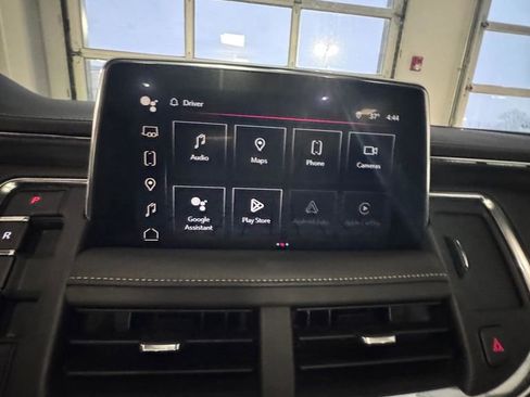 Used 2022 GMC Yukon SLT w/ SLT Premium Package image 21