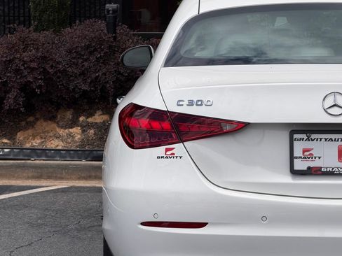 Used 2022 Mercedes-Benz C 300 Sedan w/ Exclusive Trim Package image 15