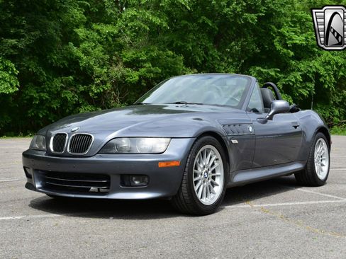 Used 2001 BMW Z3 3.0i image 2