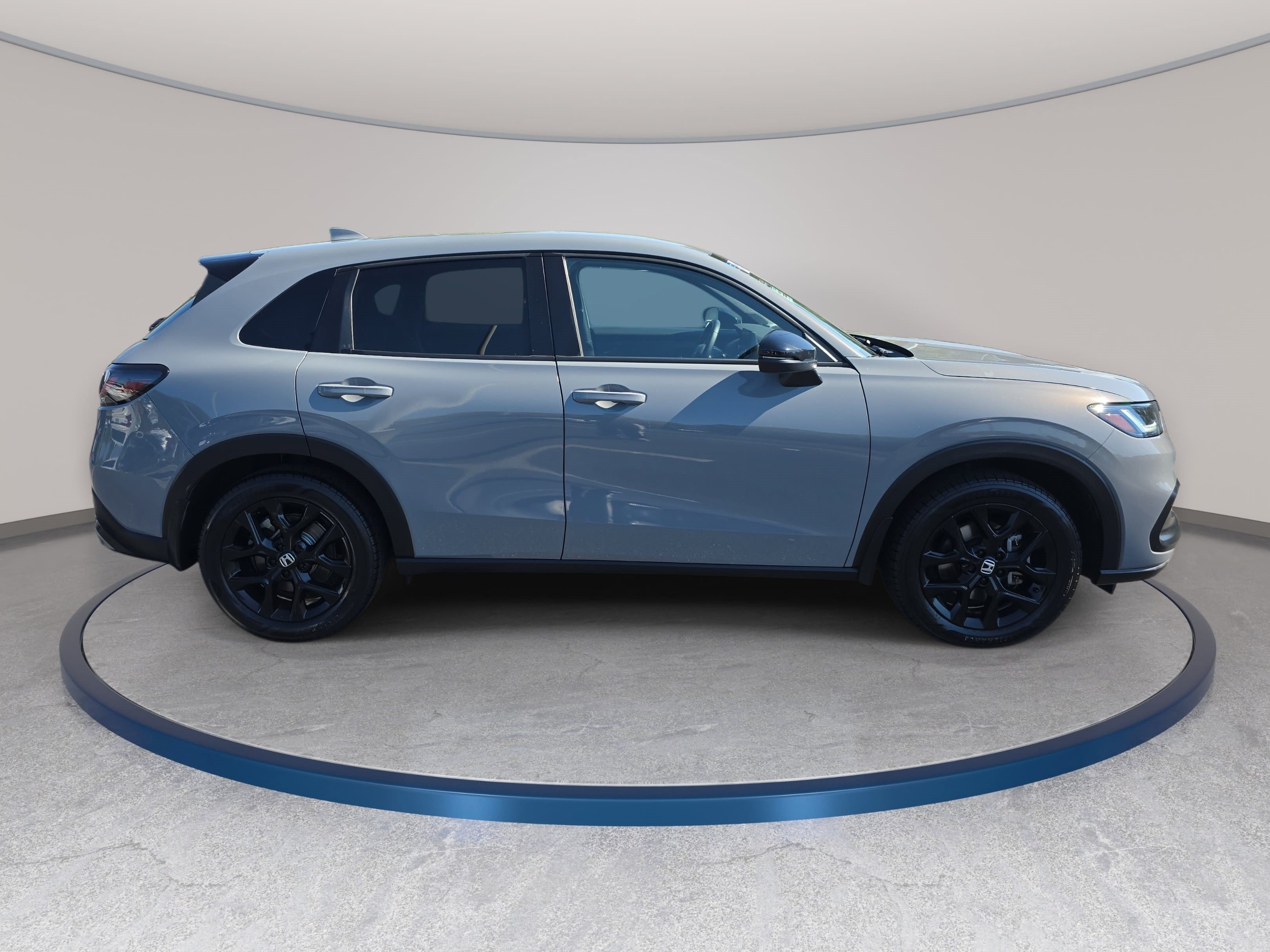 Used 2024 Honda HR-V Sport image 4