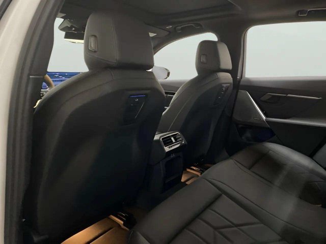 Used 2026 BMW 530i RWD image 19