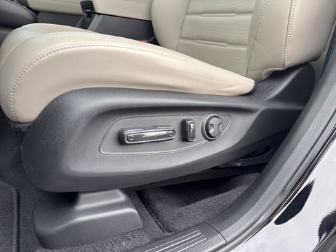 Certified 2023 Honda CR-V EX-L image 17