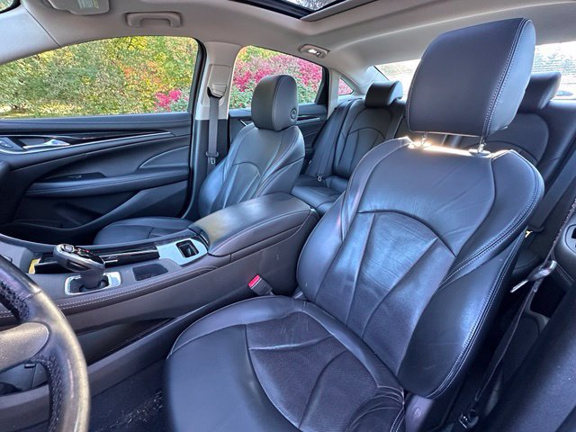 Used 2018 Buick LaCrosse Premium w/ Driver Confidence Package #2 AWD/4WD image 12