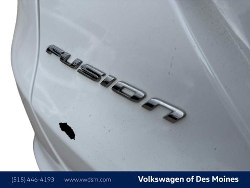 Used 2014 Ford Fusion SE image 6