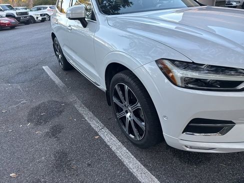 Used 2018 Volvo XC60 T5 Inscription w/ Convenience Package image 2