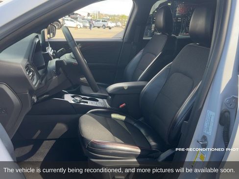 Used 2025 Ford Escape ST-Line Select AWD/4WD image 11