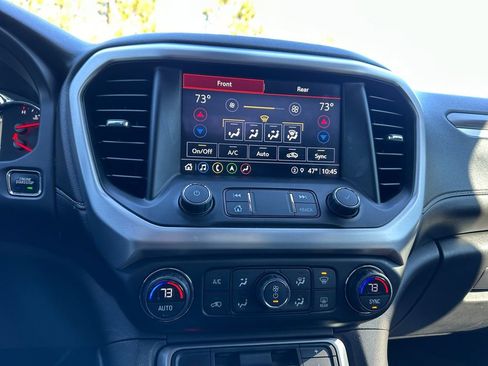 Used 2022 GMC Acadia SLT w/ Technology Package image 23