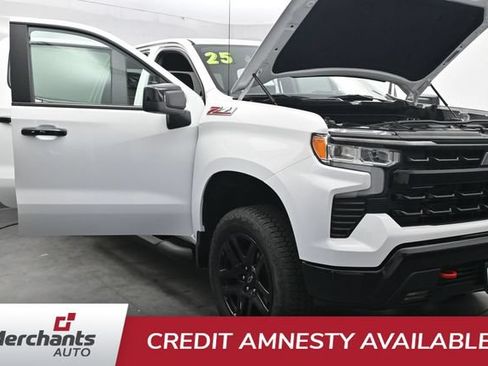 Used 2025 Chevrolet Silverado 1500 LT Trail Boss w/ Protection Package AWD/4WD image 42