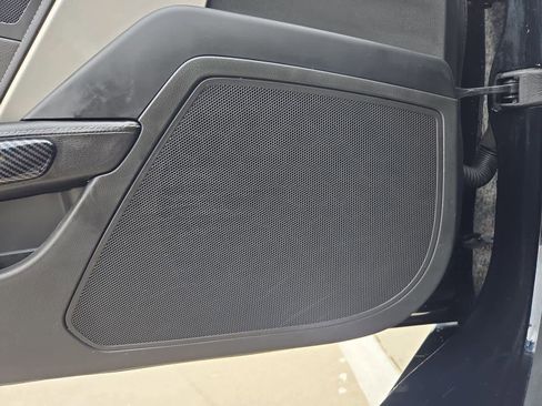 Used 2016 Chevrolet Corvette Stingray Coupe w/ Battery Protection Package image 24