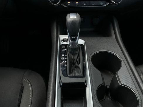 Used 2025 Nissan Altima 2.5 SV image 23