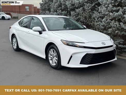 Used 2026 Toyota Camry LE image 13