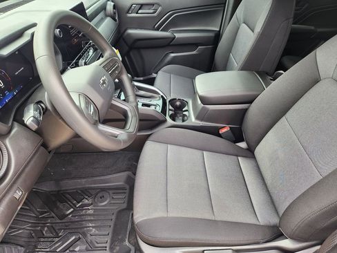 New 2026 Chevrolet Colorado Trail Boss AWD/4WD image 9