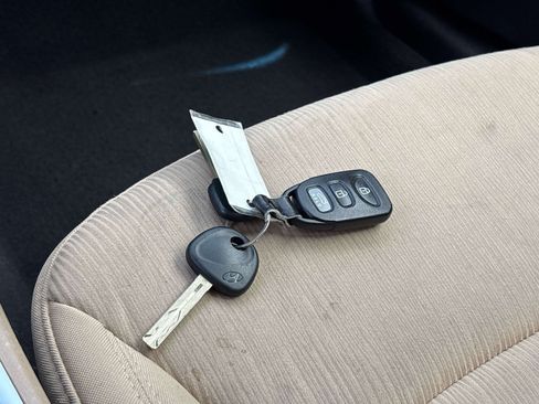 Used 2013 Hyundai Sonata GLS w/ Popular Equipment Pkg FWD image 28