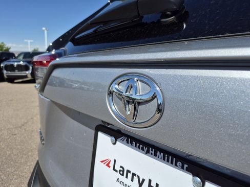 Certified 2025 Toyota RAV4 LE image 22