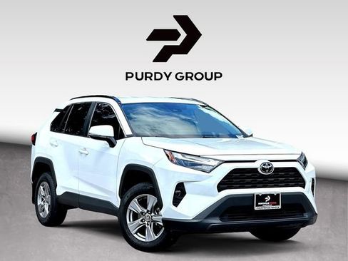 Used 2024 Toyota RAV4 XLE FWD image 1