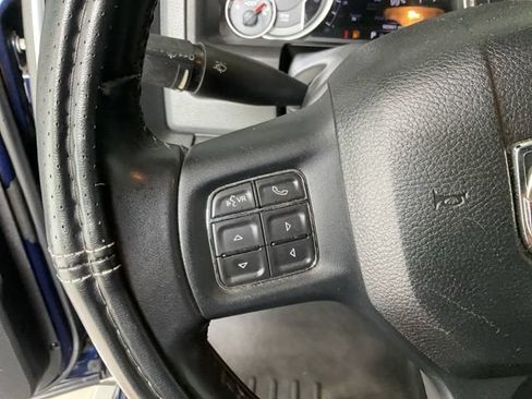 Used 2016 RAM 2500 SLT w/ Luxury Group AWD/4WD image 9