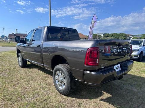 New 2025 RAM 2500 Big Horn image 5