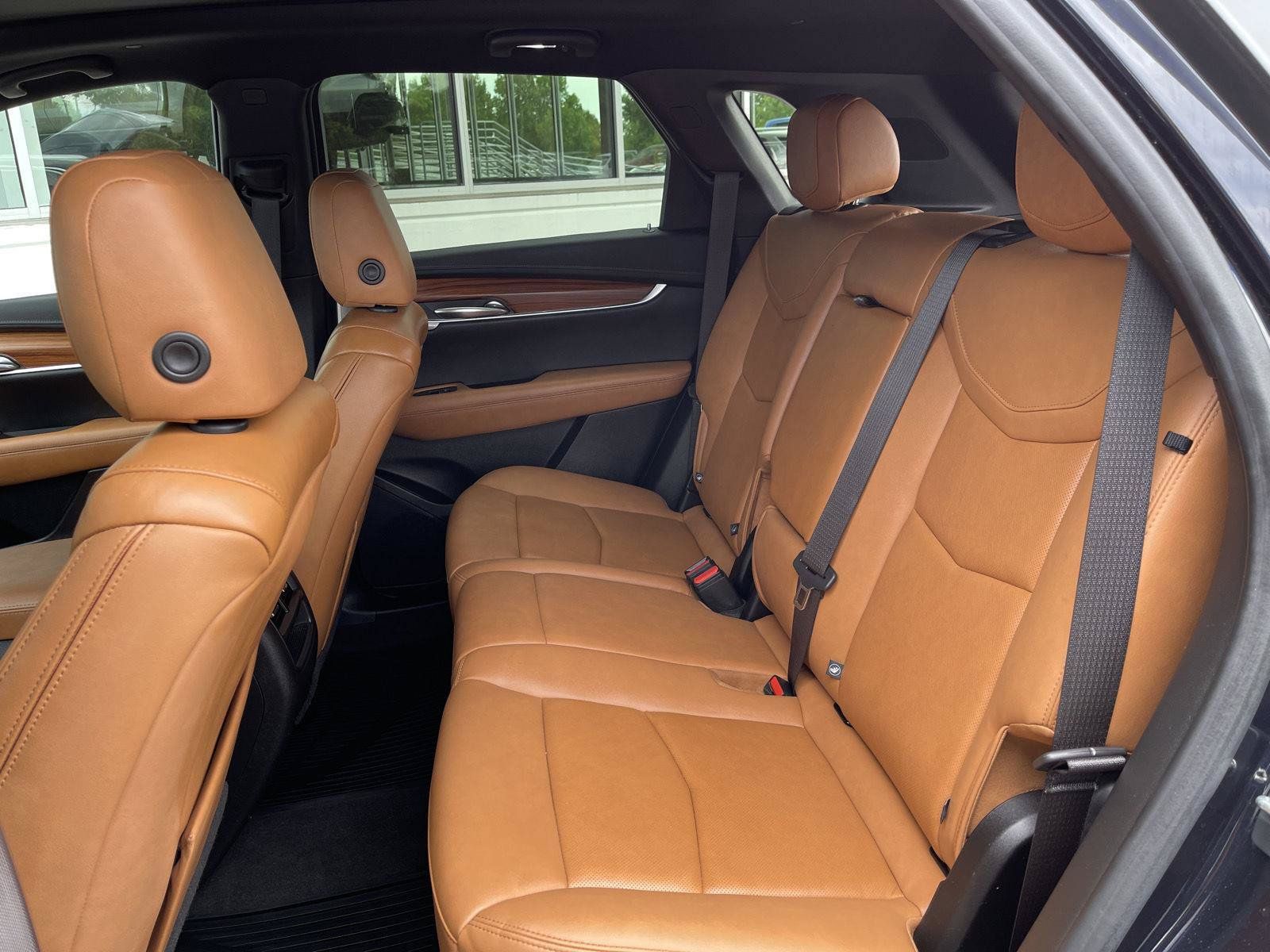 Used 2021 Cadillac XT5 Premium Luxury w/ LPO, Floor Liner Package AWD/4WD image 42