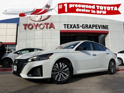 Used 2025 Nissan Altima 2.5 SV