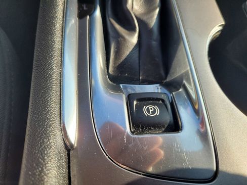 Used 2024 Chevrolet Malibu LT image 22