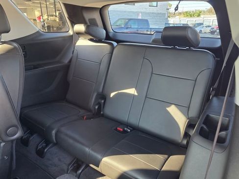 Used 2020 Chevrolet Traverse Premier w/ Redline Edition image 19