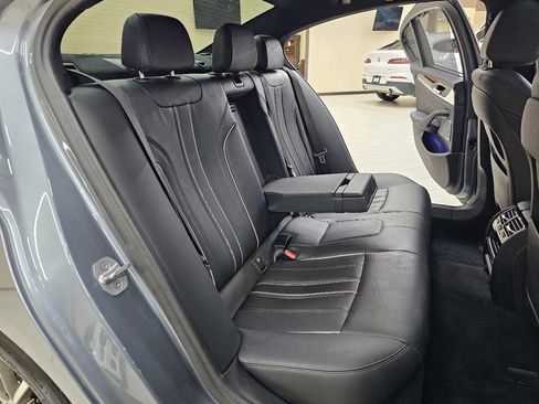 Used 2019 BMW 540i xDrive image 24