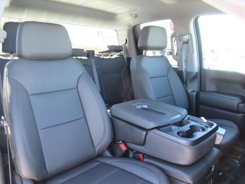 New 2026 GMC Sierra 1500 Pro w/ Pro Value Package image 8