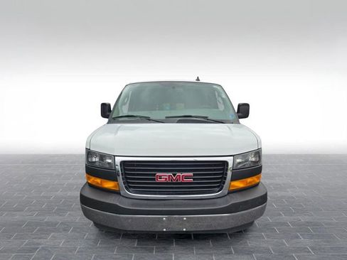 Used 2023 GMC Savana 2500 w/ Driver Convenience Package RWD image 2