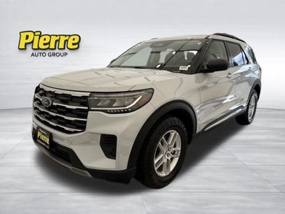 Used 2025 Ford Explorer Active