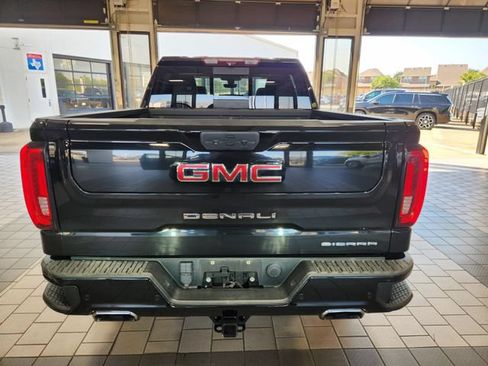 Used 2020 GMC Sierra 1500 Denali w/ Denali Ultimate Package AWD/4WD image 5