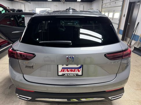 Certified 2025 Buick Envision Preferred image 5