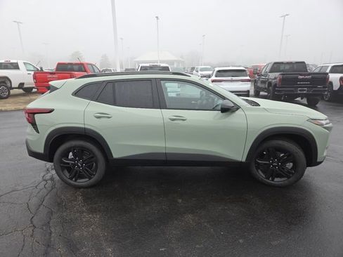 New 2026 Chevrolet Trax ACTIV w/ Sunroof Package image 20