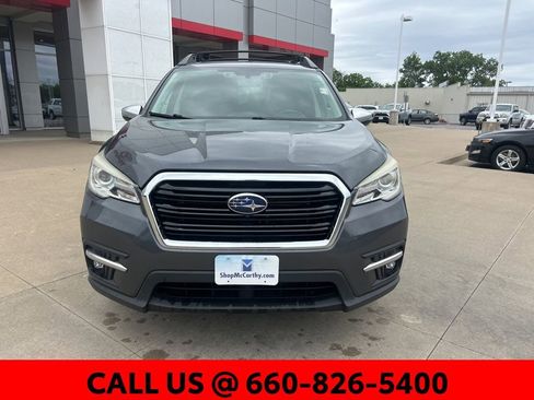 Used 2019 Subaru Ascent Touring w/ Popular Package #3 AWD/4WD image 3