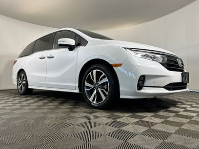 Used 2021 Honda Odyssey Touring