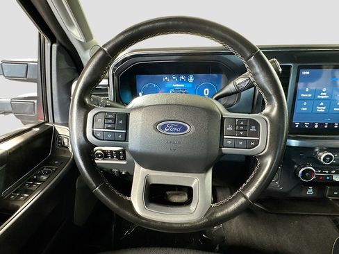 Used 2025 Ford F350 Lariat AWD/4WD image 16