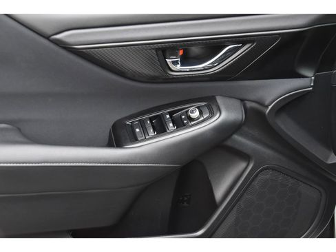 Certified 2025 Subaru Outback Premium image 27