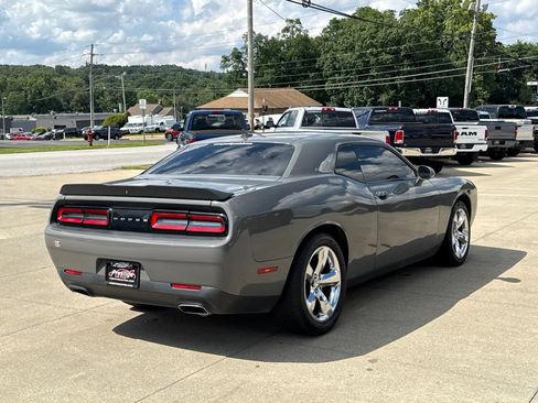 Used 2018 Dodge Challenger SXT w/ Blacktop Package RWD image 16