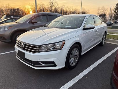 Used 2018 Volkswagen Passat 2.0T SE