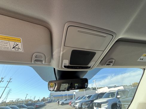 New 2025 Honda Pilot EX-L image 21