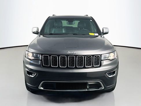 Used 2020 Jeep Grand Cherokee Limited w/ Luxury Group II RWD image 2