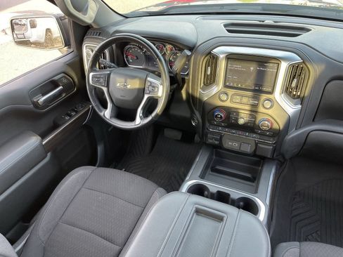 Certified 2020 Chevrolet Silverado 1500 LT Trail Boss AWD/4WD image 16